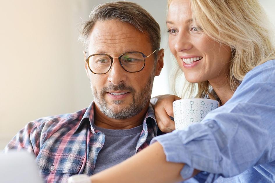 mężczyzna i kobieta po 40 roku życia